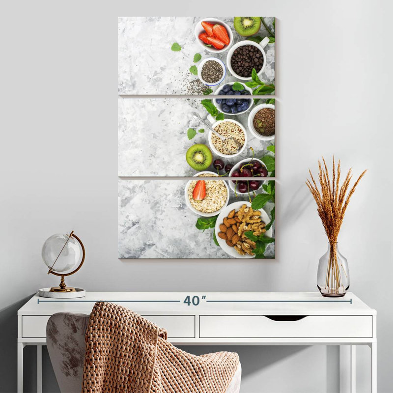 Yarlin Fitness Food, 32" H x 20" W