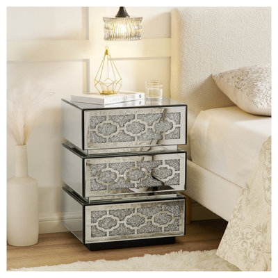 Table de chevet à miroir avec 3 tiroirs, table d'appoint moderne argentée avec diamants broyés - Élégante table de bout pour le rangement dans la chambre à coucher