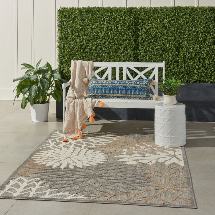 Andover Mills™ Gean Performance Floral Indoor / Outdoor Rug & Reviews ...