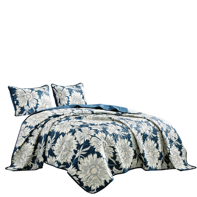 Garden Floral Coverlet, Queen Bedspread + 2 Queen Shams 