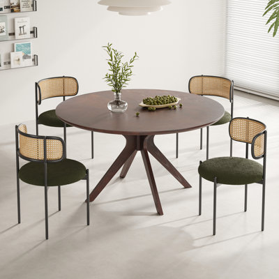 Ensemble repas pour 4 personnes