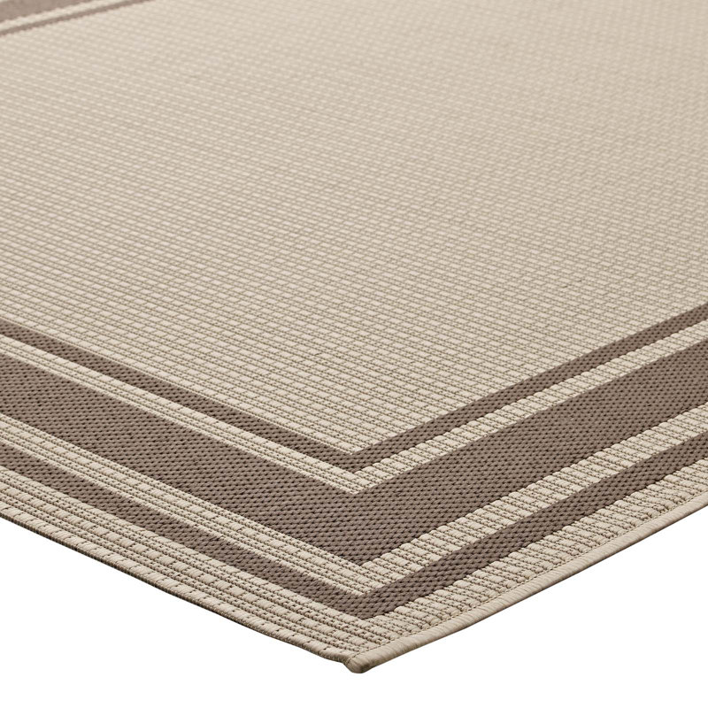 Rim Light and Dark Beige 5x8 Synthetic Indoor/Outdoor Area Rug