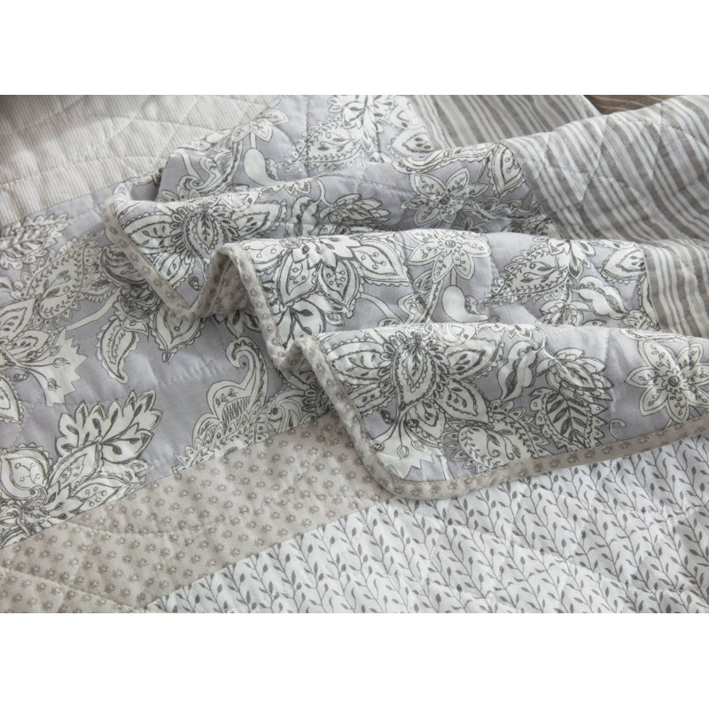 Twin Gray Cotton Reversible Patchwork Floral Quilt Set