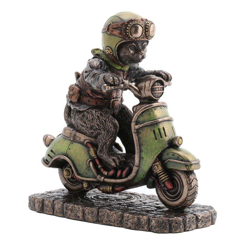 Matteo Figurines & Sculptures