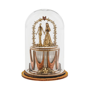 Figurines & Sculptures