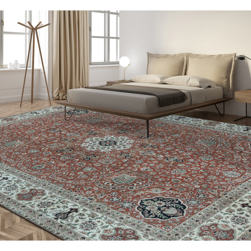 Wool Oriental Area Rug in Rust/Ivory