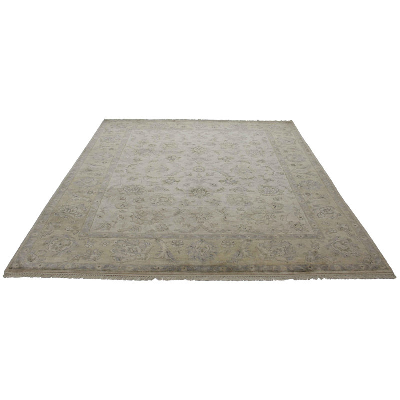Oriental Area Rug in Ivory