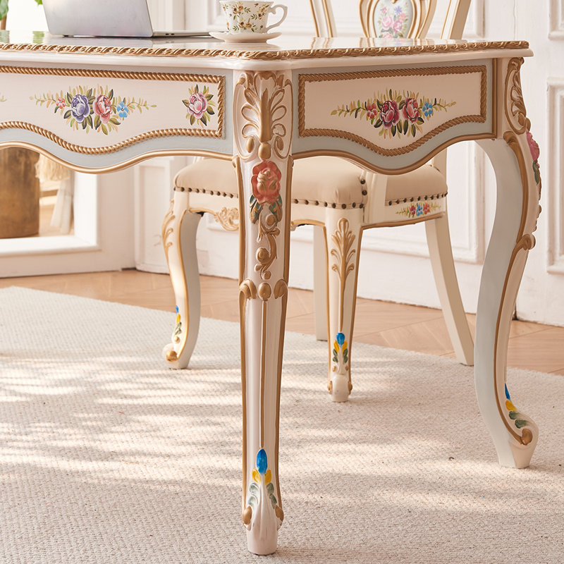 Bureau de style cour française