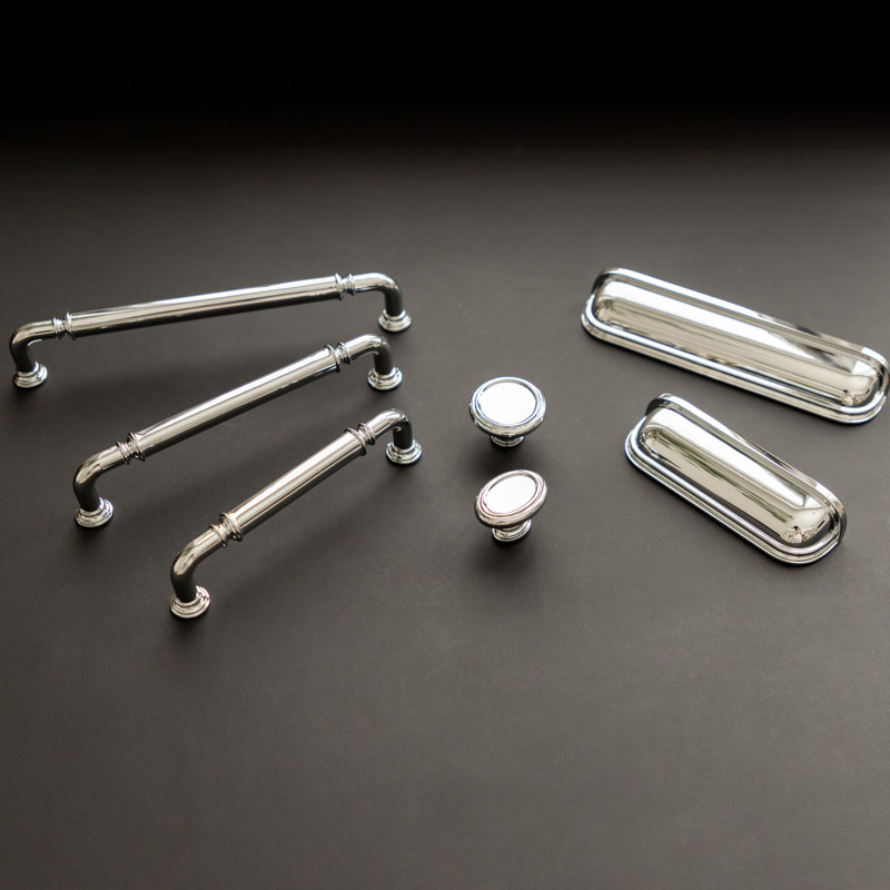 Berkshire Cup Pull, 3", Chrome
