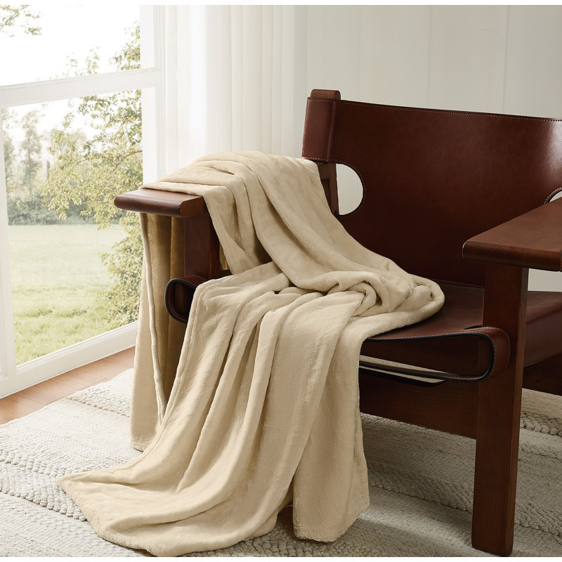 Jeté luxueux London Fog Plush, Tanné