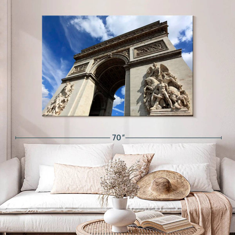 Lilie Arc De Triomphe de près, H 34 po x l 51 po