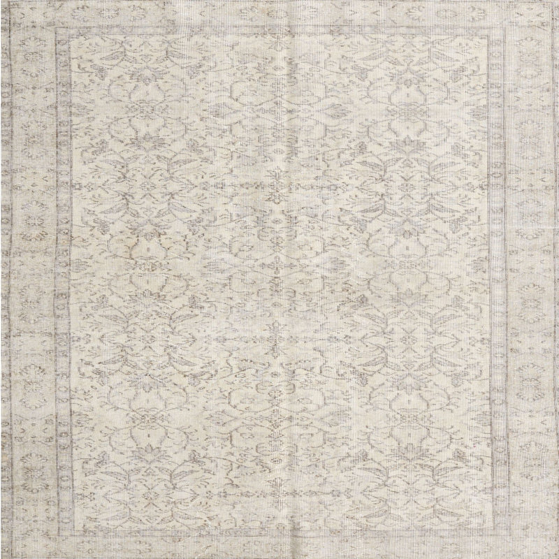 Cait Oriental Indoor Rug, Round 3'