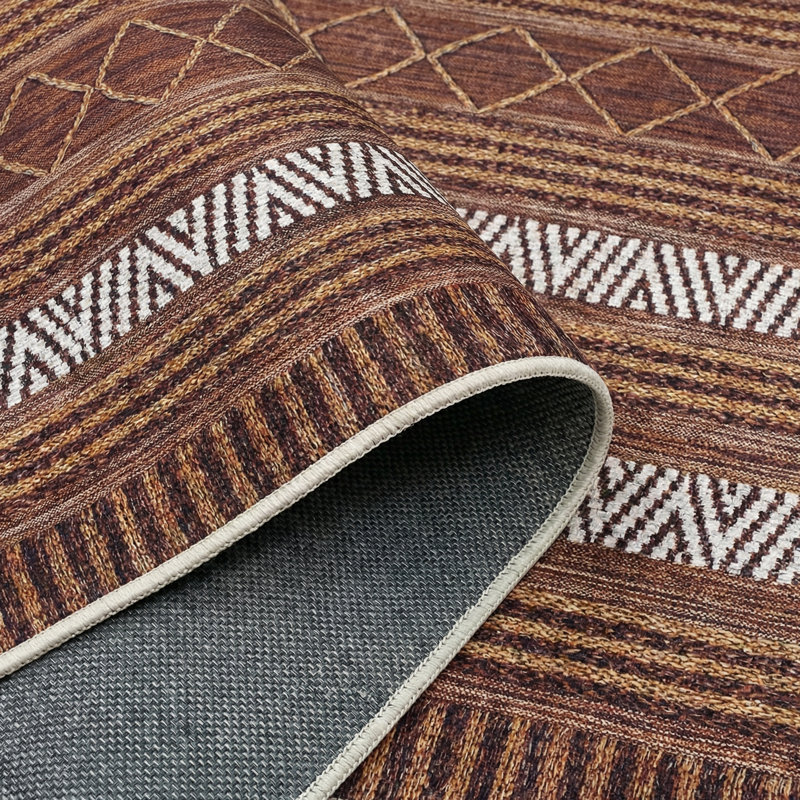 Tapis marocain Thambiah, Tapis de couloir 2 pi 8 po x 6 pi 7 po