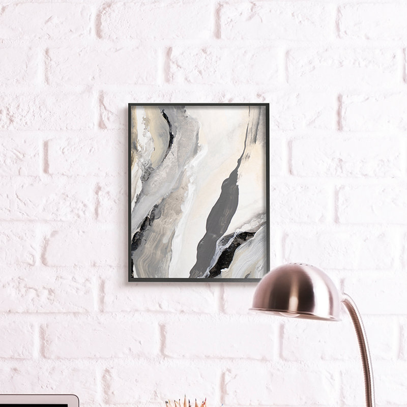 «Paint Stroke Mouvement Abstraction Grey Beige» par Lanie Loreth - Peinture, H 30 po x l 24 po, Giclée encadrée noir minuit