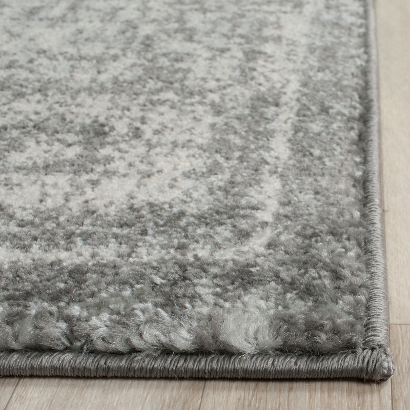 Tapis oriental gris / ivoire tissé à la machine Paschke, Carré 5 pi 3 po