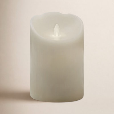 Realistic Flame LED Pillar Candle