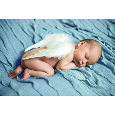 " Newborn Baby " by Cassinga