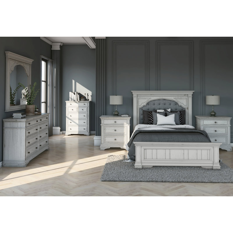 Hetton Piece Bedroom Set