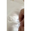 Ensemble de housse de couette en microfibre rose floral avec taies d'oreiller, roses à imprimé numérique et devant à volutes dorées sur fond blanc avec dossier blanc uni, literie réversible, lit double, édredon et coussins décoratifs non inclus-122272241