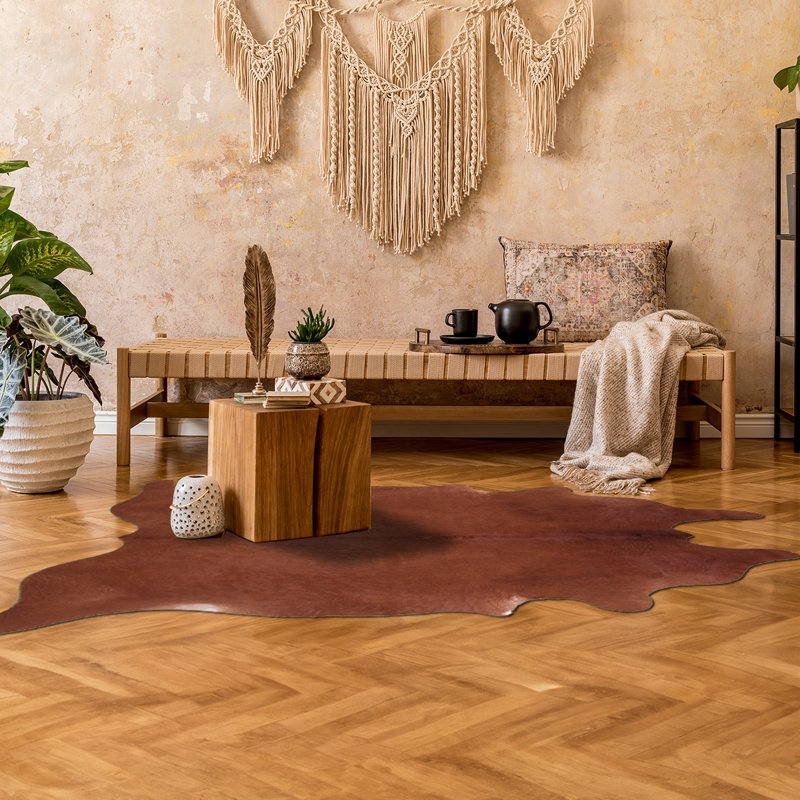 Tapis en cuir de vache brun personnalisé, Nouveauté 5 pi 8 po x 6 pi 7 po