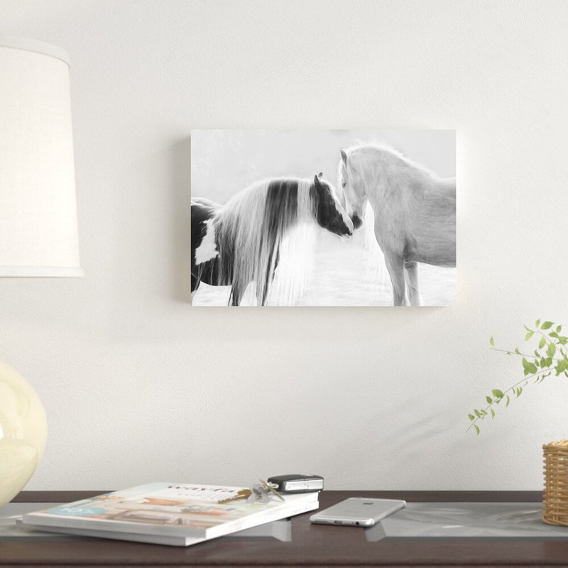 Collection of Horses III par PHBurchett - impression sur toile tendue, H 8 po x l 12 po