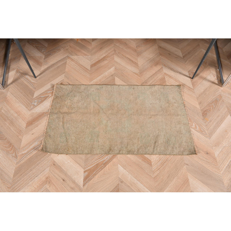 Petit tapis turc rétro fait à la main en beige doux avec motif bohème délavé, parfait pour un décor ethnique et un tapis de porte élégant