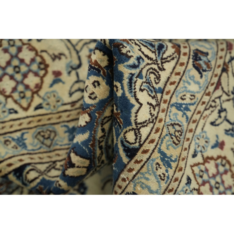 Tapis traditionnel luxueux 7 x 9