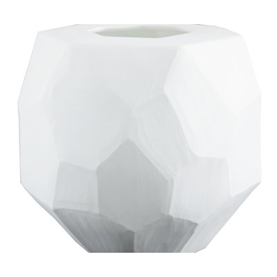 Caythan Vase