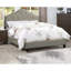 Lit double pleine grandeur, tapissier gris avec tête de lit arquée et cadre en bois massif pour un environnement de sommeil relaxant