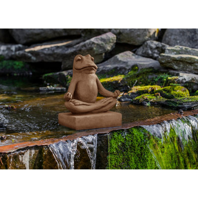 Frog Garden Statue
