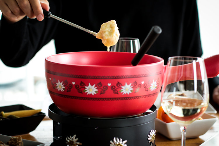 how to clean ceramic fondue pot