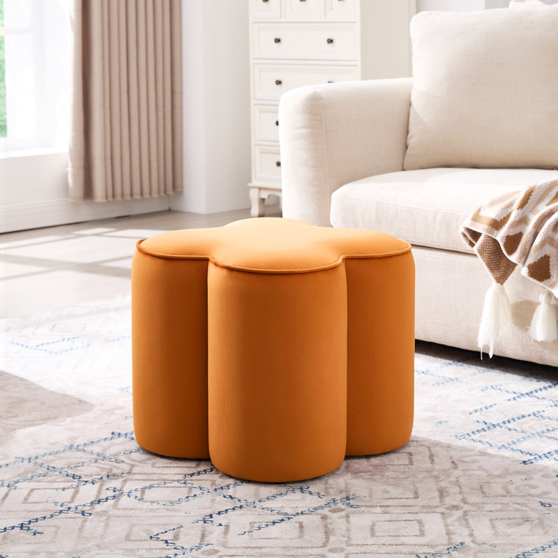 Pouf d'appoint moderne Leiani en velours, forme trèfle, 47 cm de large, pour salon, chambre et coiffeuse, Velours orange