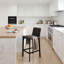 Tabouret de bar H 26 po entièrement assemblé, tabouret de bar rembourré en cuir Saddle avec siège rembourré, tabouret de bar à hauteur de comptoir avec repose-pieds à cadre en métal pour îlot de cuisine, noir-2110765625-2110897004