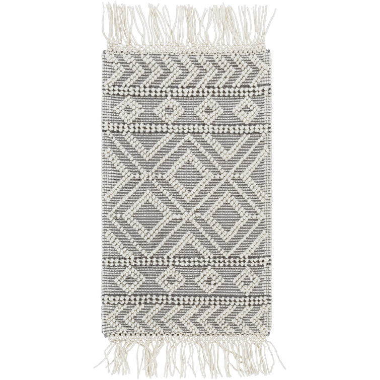 Carletta Geometric Indoor Rug