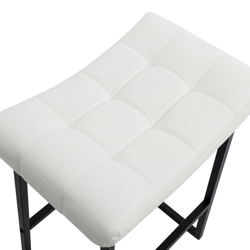 Tabourets de bar 24 po à hauteur de comptoir avec cadre en métal pour îlot de cuisine 24 po, Siège blanc / structure noire