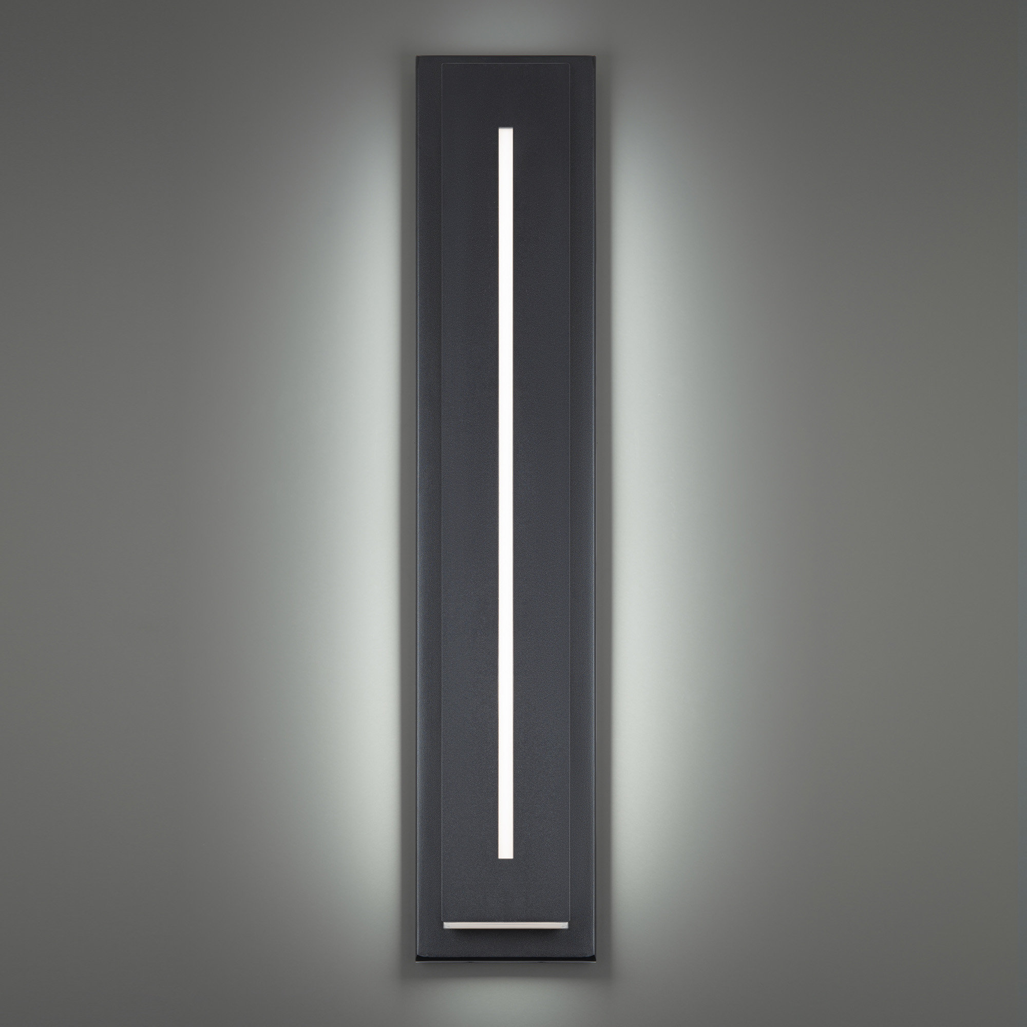 Midnight Outdoor Aluminum LED Wall Light, 3500K, 36" H