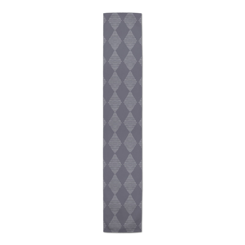 Chemin de table Tromblement, 72 po x 16 po, Gris foncé