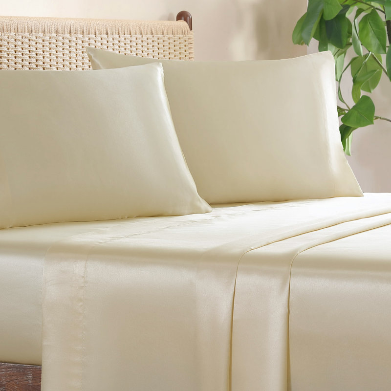 Jessica Simpson Silky Satin Sheet Sets, Full / Double Sheet Set with 2 Pillowcases, Antique Golden Honey