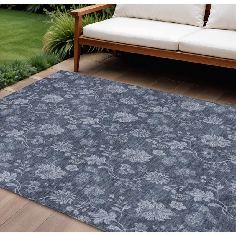Tapis intérieur lavable à motif floral bleu marine et bleu marine 9 pi x 12 pi HomeRoots