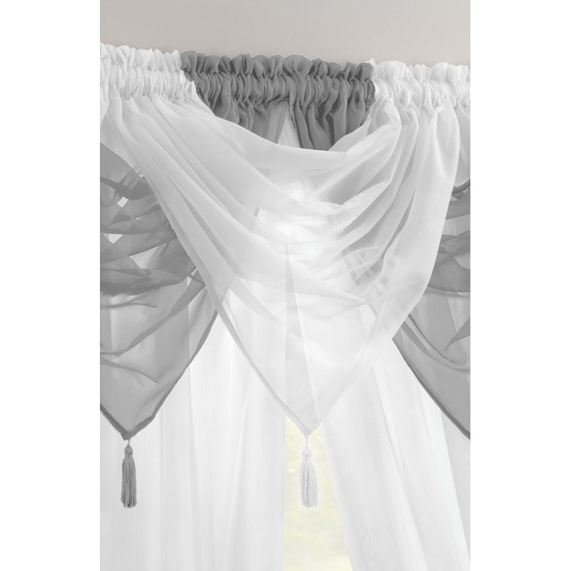 Maloy Solid Colour Pointed Window Pelmet, White