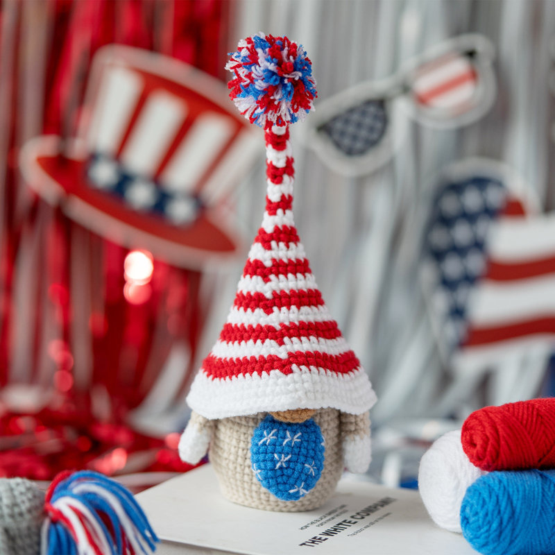 Patriotique gnome Amigurumi DIY Kit au crochet Wizardi F07N8-M195