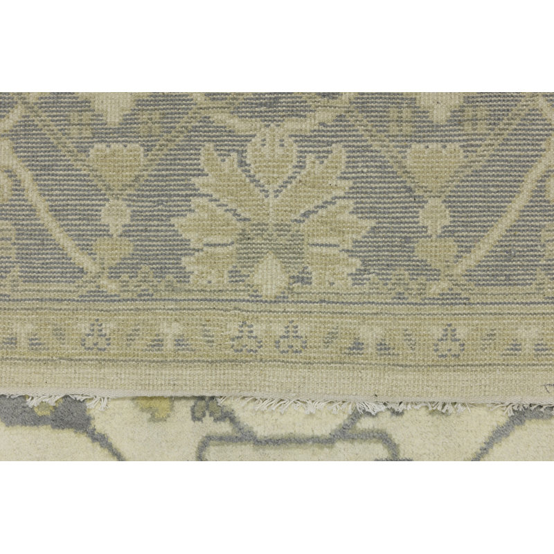 Tapis en laine , Carré 8 pi