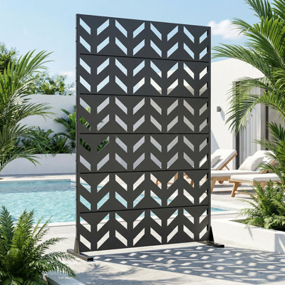 Outdoor Metal Privacy Screen by Dovelina