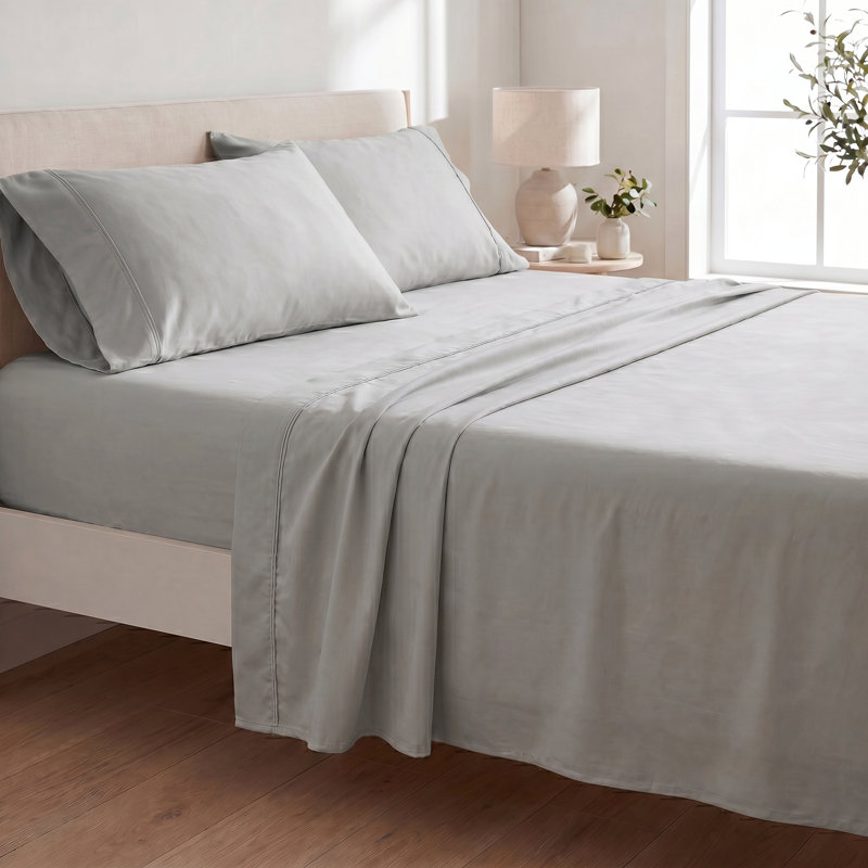Ensemble de draps 4 pièces en très grande tête en rayonne de bambou 100% étain avec confort rafraîchissant et hypoallergénique