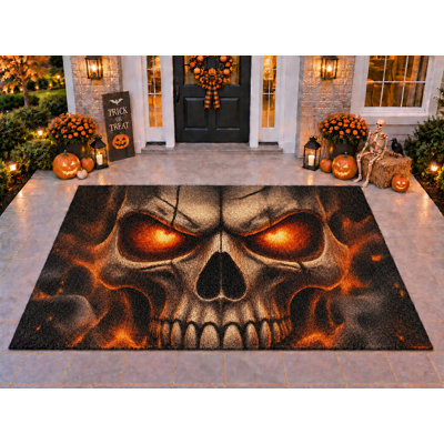 Tapis d'extérieur 152 x 213 cm (5 pi x 7 pi) avec motif crâne lumineux et yeux de feu, en PVC épais, imperméable et bouclé, idéal pour terrasse, balcon, entrée ou porche. Séchage rapide.