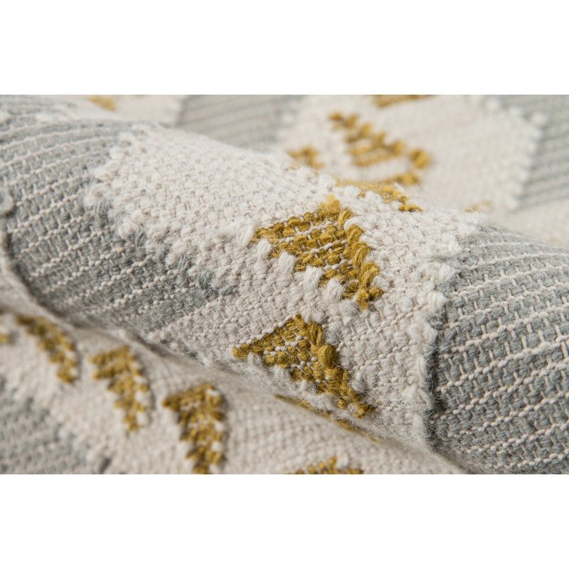 Pauline Geometric Handmade Wool Area Rug in Grey/Yellow, Rectangle 2' x 3'