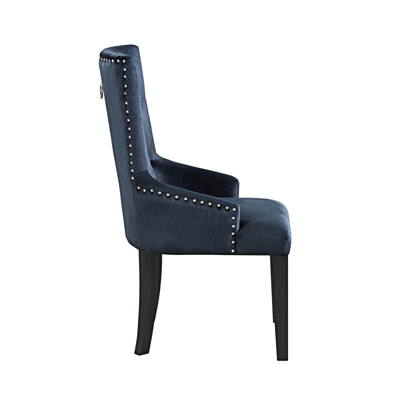 Chaise d'appoint rembourrée avec garniture cloutée