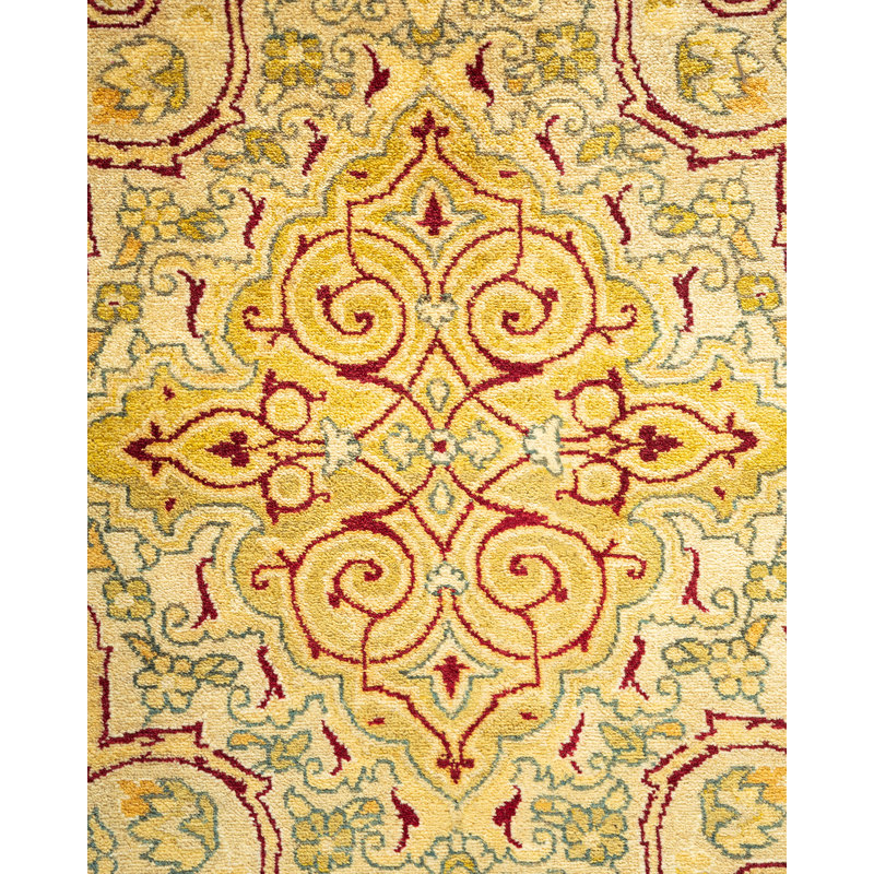 Classic One-of-a-Kind 6' 3" X 8' 10" Hand Knotted Area Rug