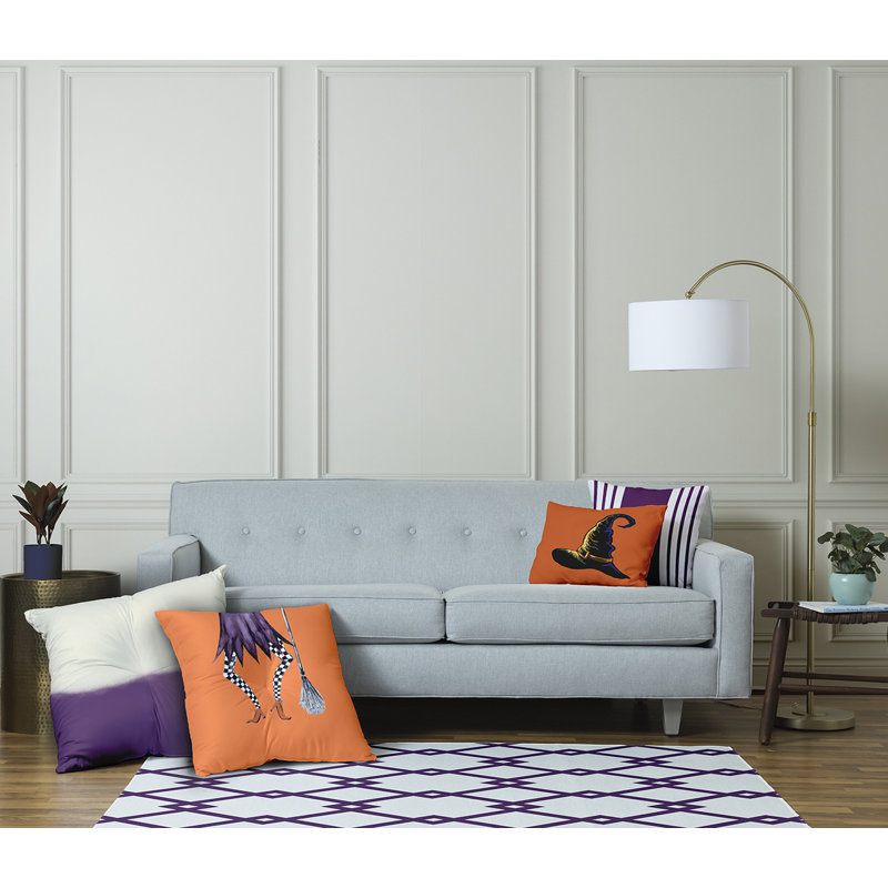 297_Coussin de sol touffeté Halloween Design Esmerelda, 26 po x 26 po, Orange clair
