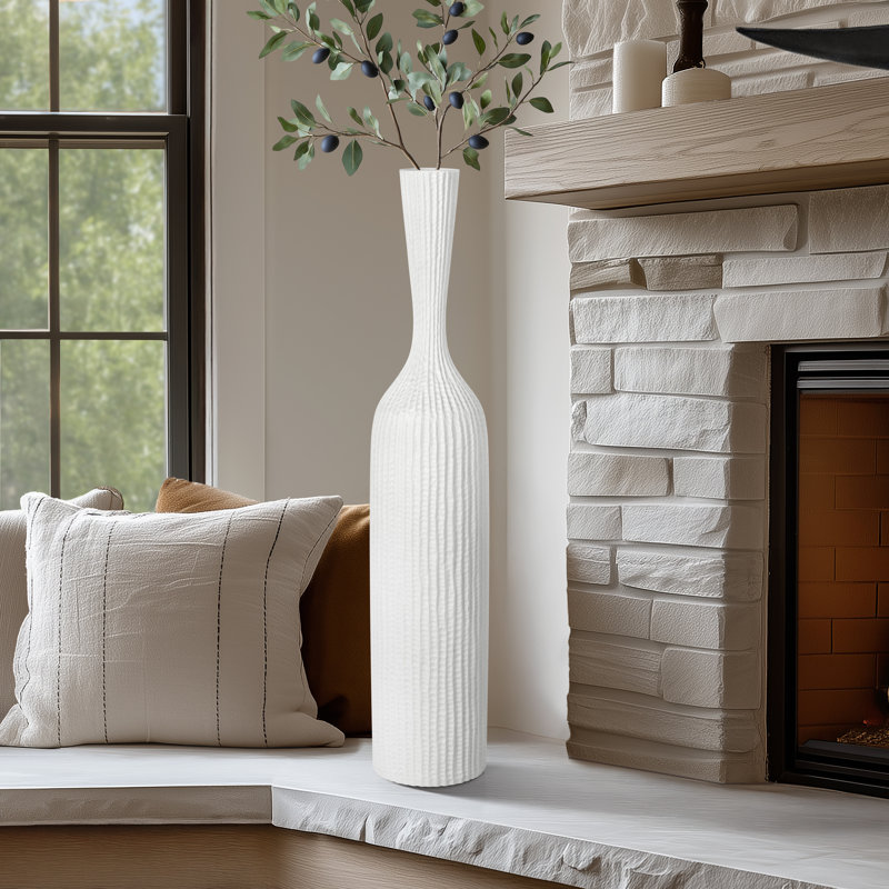  Vase de plancher Hepp, H 37,25 po x l 7 po x P 7 po